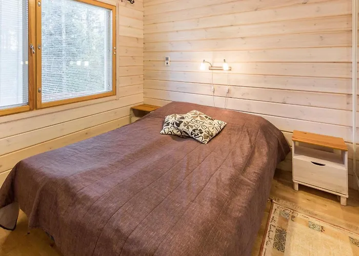 別荘 Yllaeksen Sirppikuu 2 By Interhome